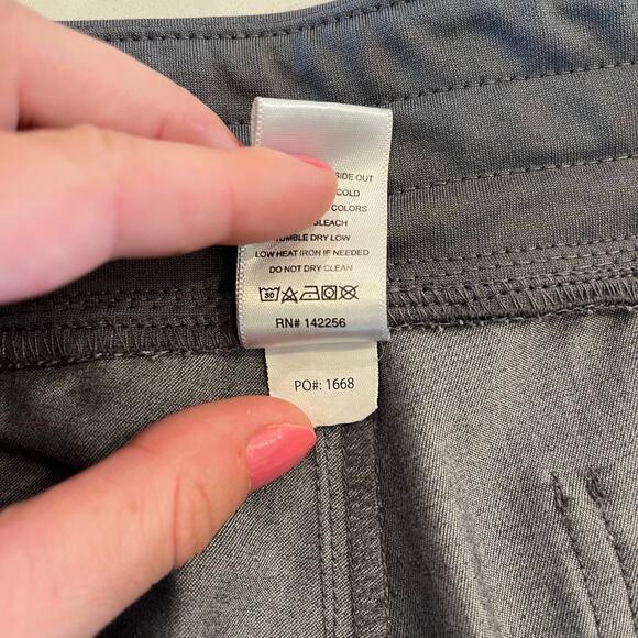 Figs Zamora Jogger Scrub Pants in Graphite size Medium‎ Petite - Picture 7 of 10